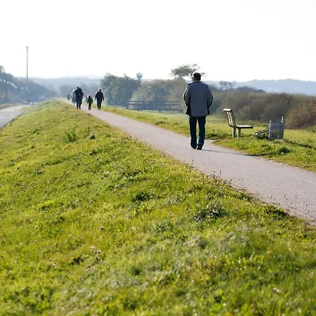 伯尔格伦德海滩公寓酒店 公寓 *