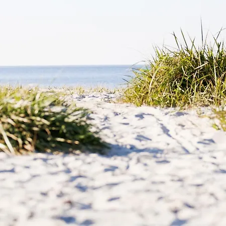 伯尔格伦德海滩公寓酒店 * Börgerende-Rethwisch